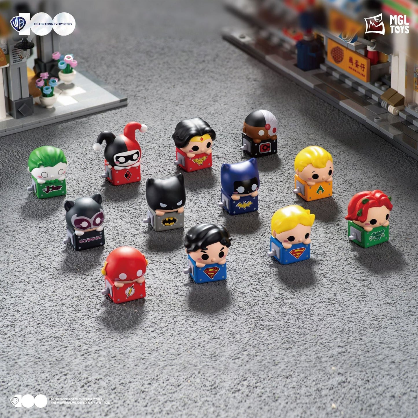 Hero toppers 12 PCS / 1 SET (OVER 39.99$ FREE SHIPPING)